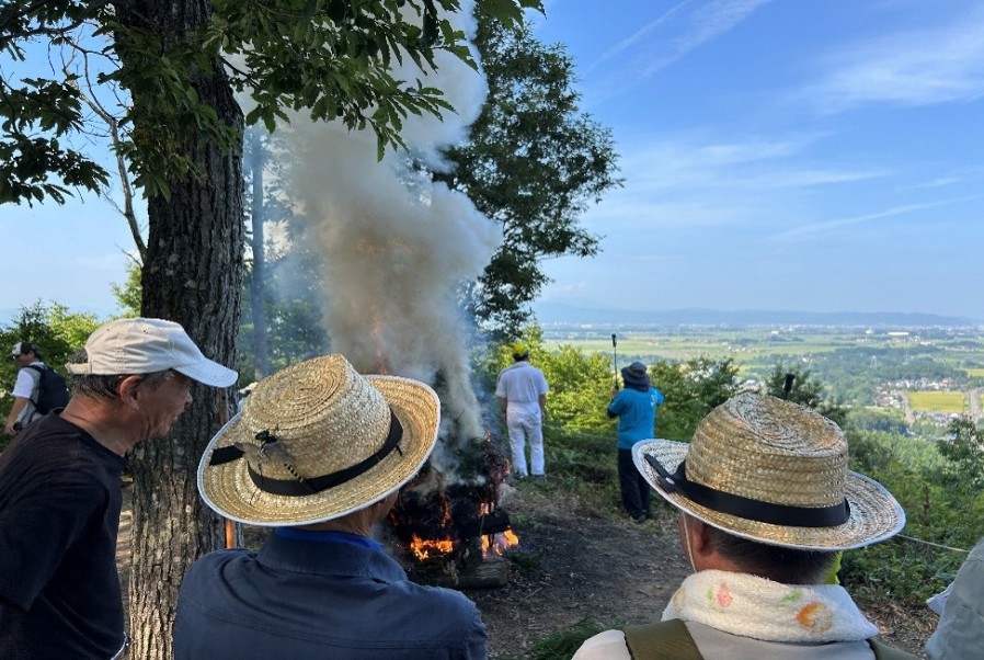 雁金城(雁金城跡保存会)