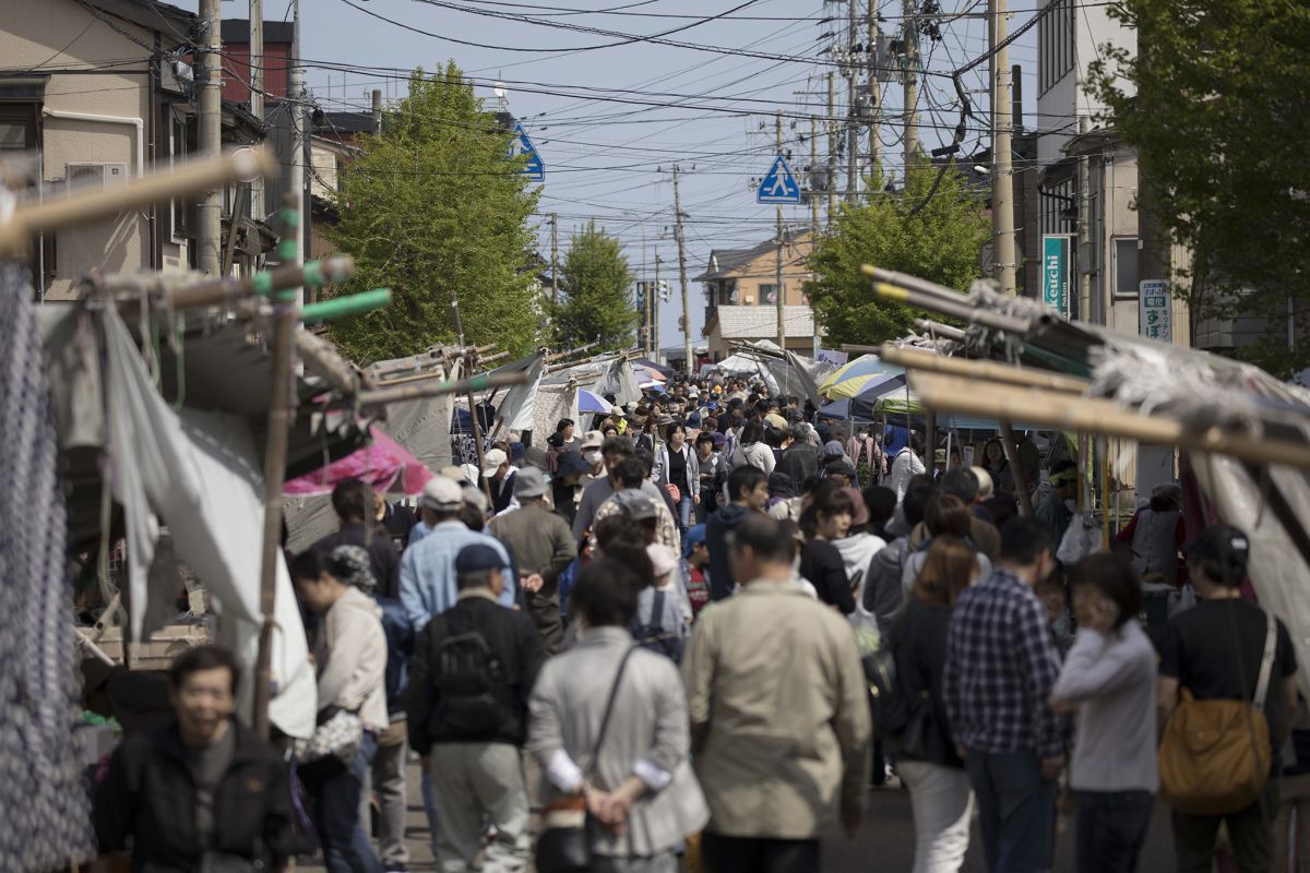 三・八の市